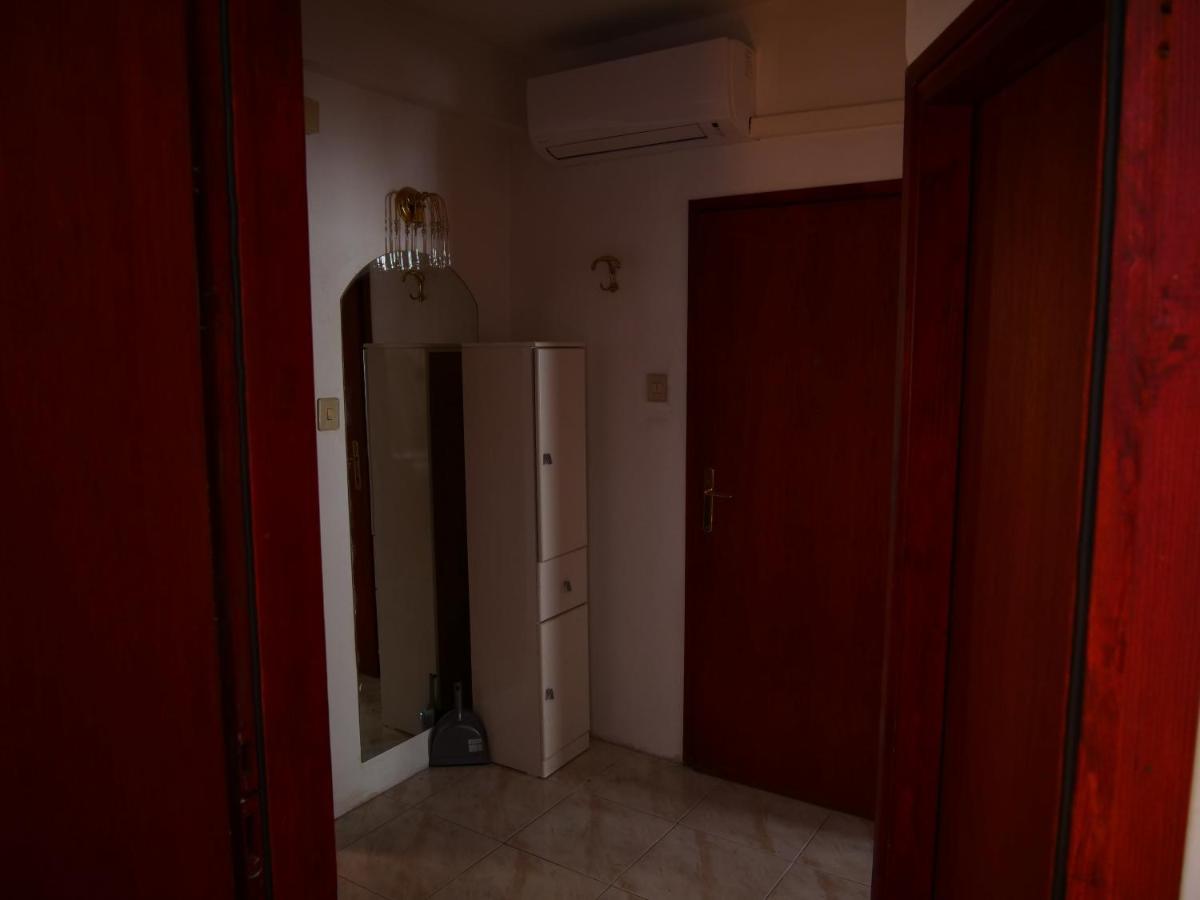 Apartment Piranhe ภายนอก รูปภาพ